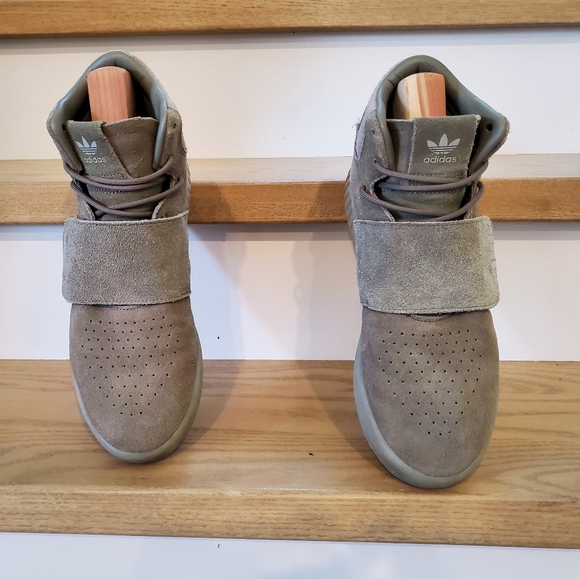 Adidas Tubular BB8391 High Top with Strap - Picture 4 of 8